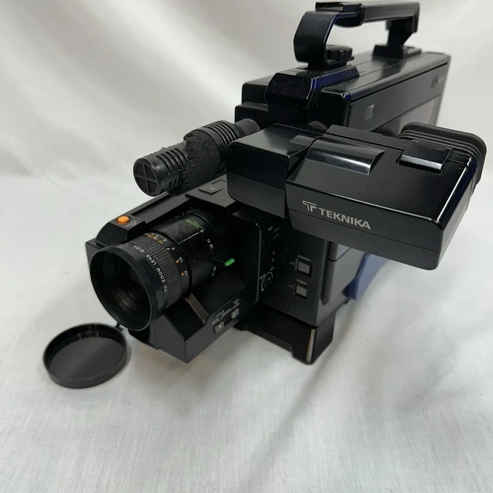 Teknika VHS Movie Camera Recording And Playback /camcorder Video Standard As Is